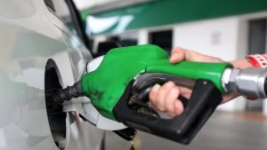 Petrobrás anuncia redução de preço na gasolina e diesel a partir deste sábado