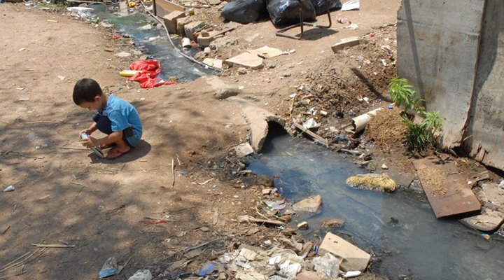 Falta de saneamento causa quase 500 mil internações por ano no SUS