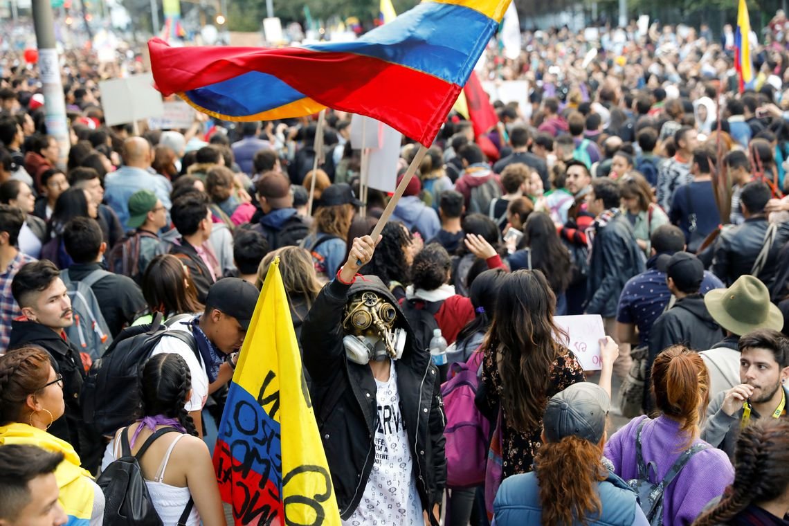 Grupos na Colômbia organizam nova greve geral para esta quarta-feira