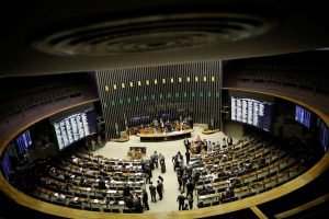 Site da Câmara dos deputados “escondeu” mais de 2 mil ausências de parlamentares