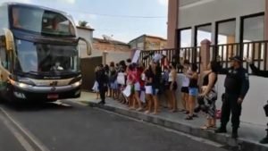 Grupo de Mulheres no Pará realiza manifestação contra o goleiro Bruno